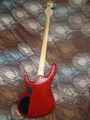 4 Strings Active Bass Guitar
