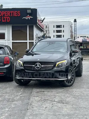 Mercedes-Benz GLC-Class 2017 Black