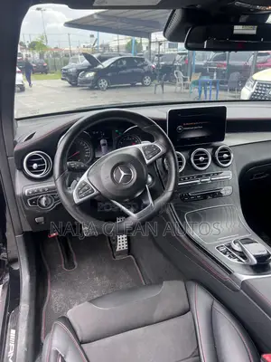 Mercedes-Benz GLC-Class 2019 Black