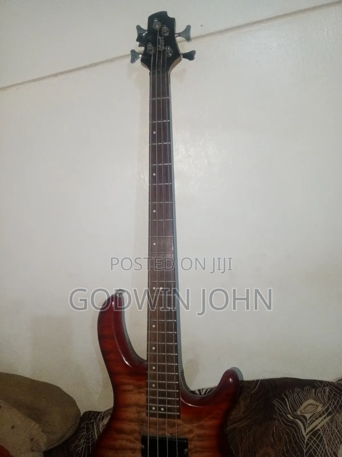 4 Strings Active Bass Guitar