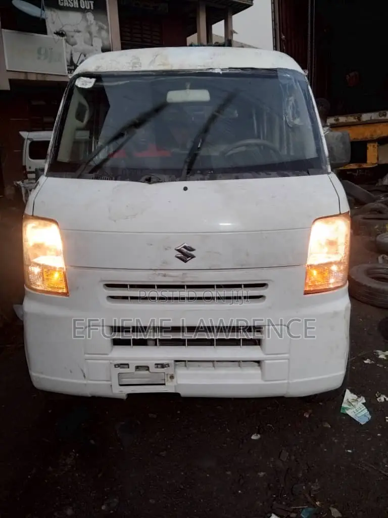 Suzuki Every 2016 Brown