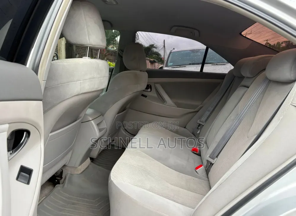 Toyota Camry 2008 Silver