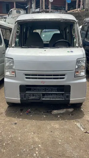 Suzuki Every 2016 Brown
