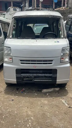 Suzuki Every 2016 Brown
