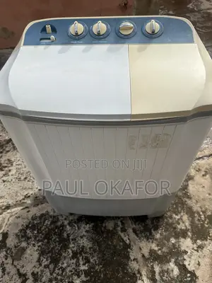 LG Twin-Tub Washing Machine