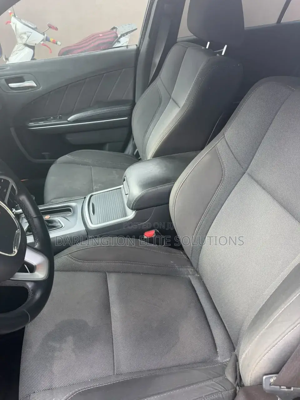 Dodge Charger 2018 Silver