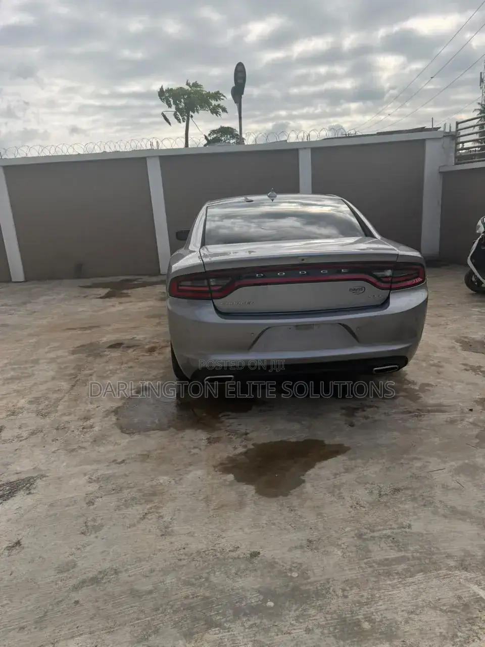 Dodge Charger 2018 Silver