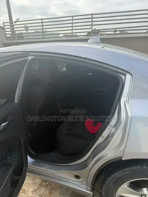 Dodge Charger 2018 Silver