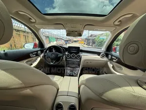 Mercedes-Benz GLC-Class 2017 Red