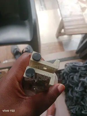 Thick Inner Hinges