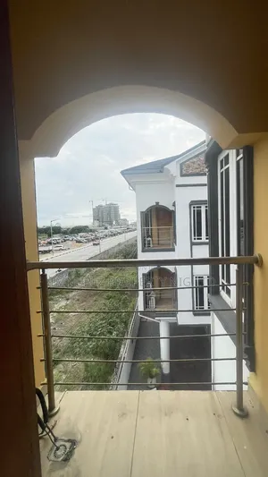 4bdrm Duplex in Victoria Island Extension for rent
