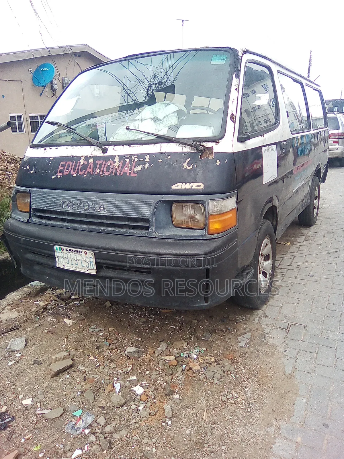 Toyota HiAce 2003 Beige