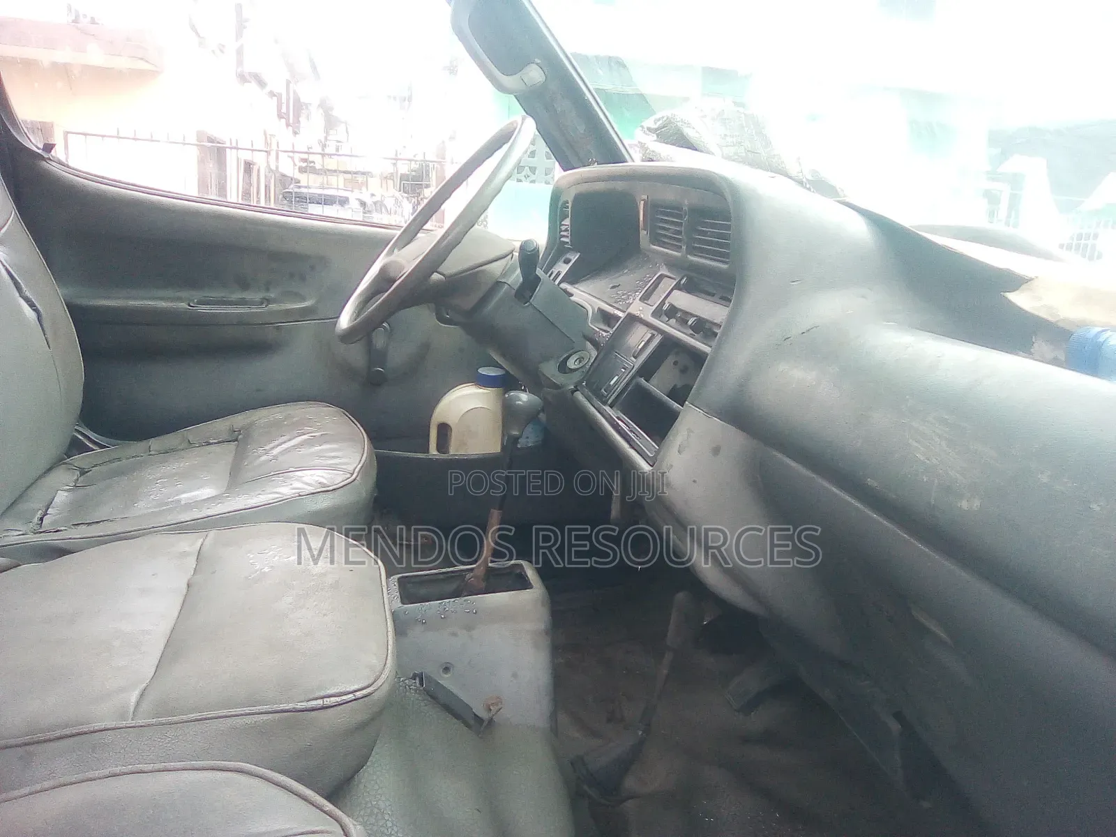 Toyota HiAce 2003 Beige