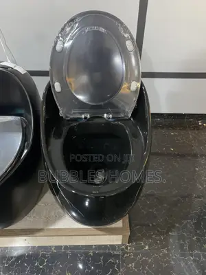 Executive Water Closet Marble Black