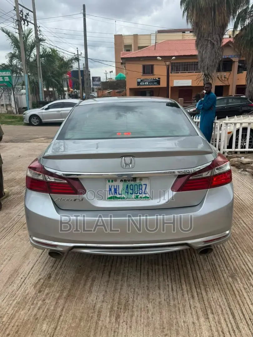 Honda Accord 2016 Silver