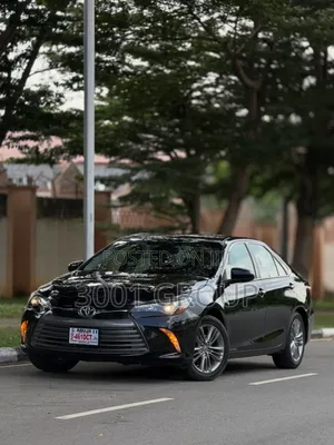 Toyota Camry 2017 Black