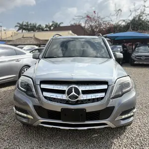 Mercedes-Benz GLK-Class 350 4MATIC 2014 Silver