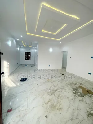 2bdrm Block of Flats in Kubwa for rent