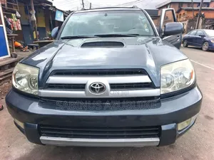 Toyota 4-Runner SR5 4x4 2004 Blue