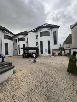 4bdrm Townhouse / Terrace in Guzape for rent