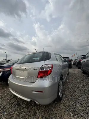 Toyota Matrix 2009 Silver