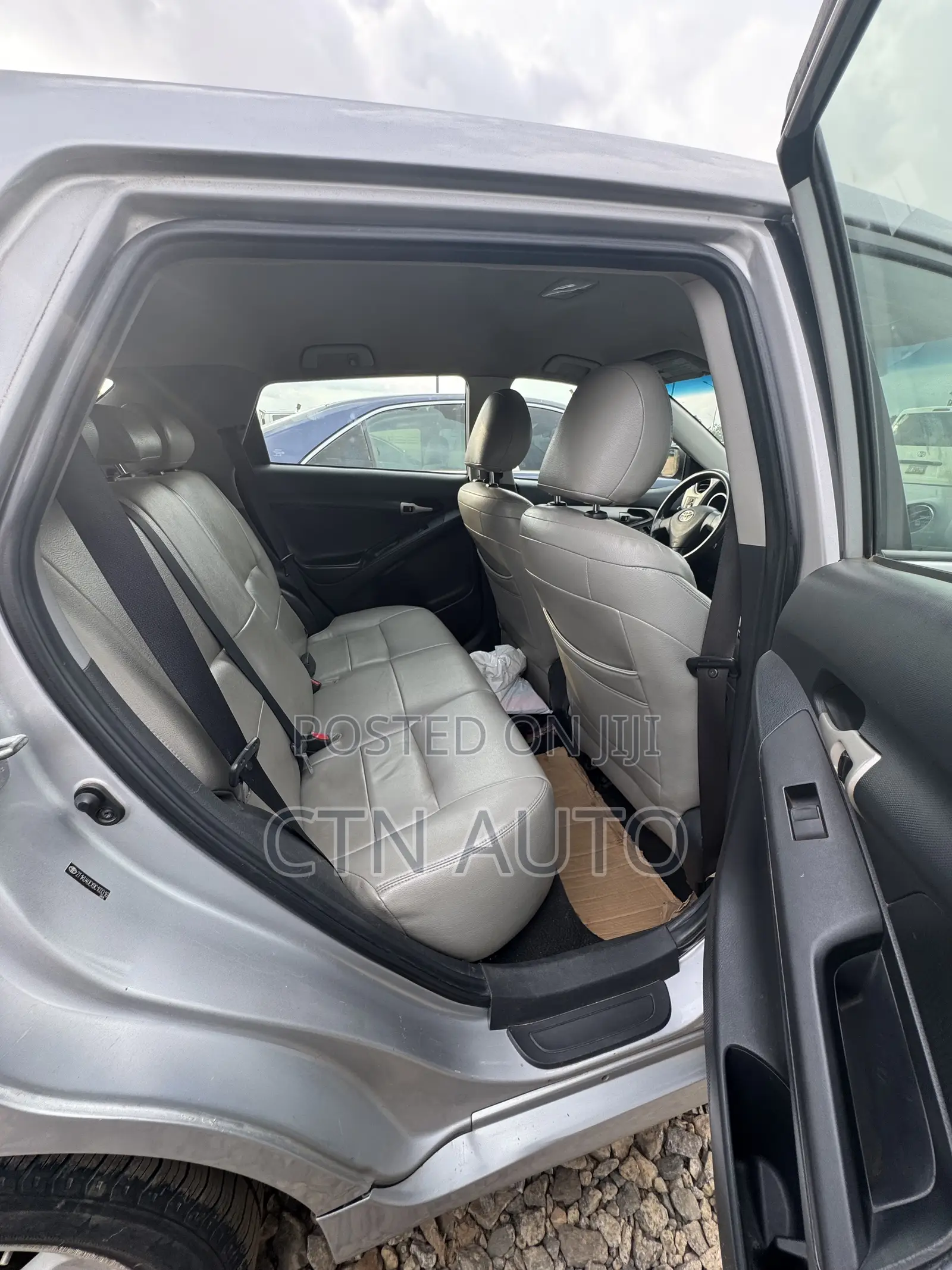 Toyota Matrix 2009 Silver