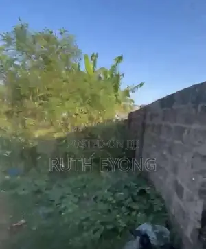 1927sqm of Land