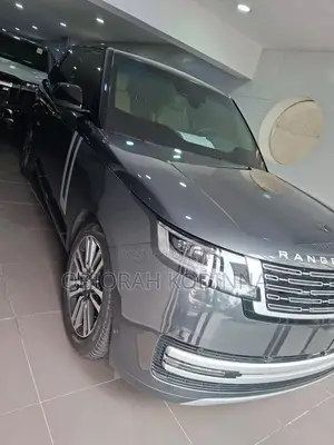 Land Rover Range Rover 2024 Gray