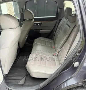 Honda CR-V Touring AWD 2018 Gray