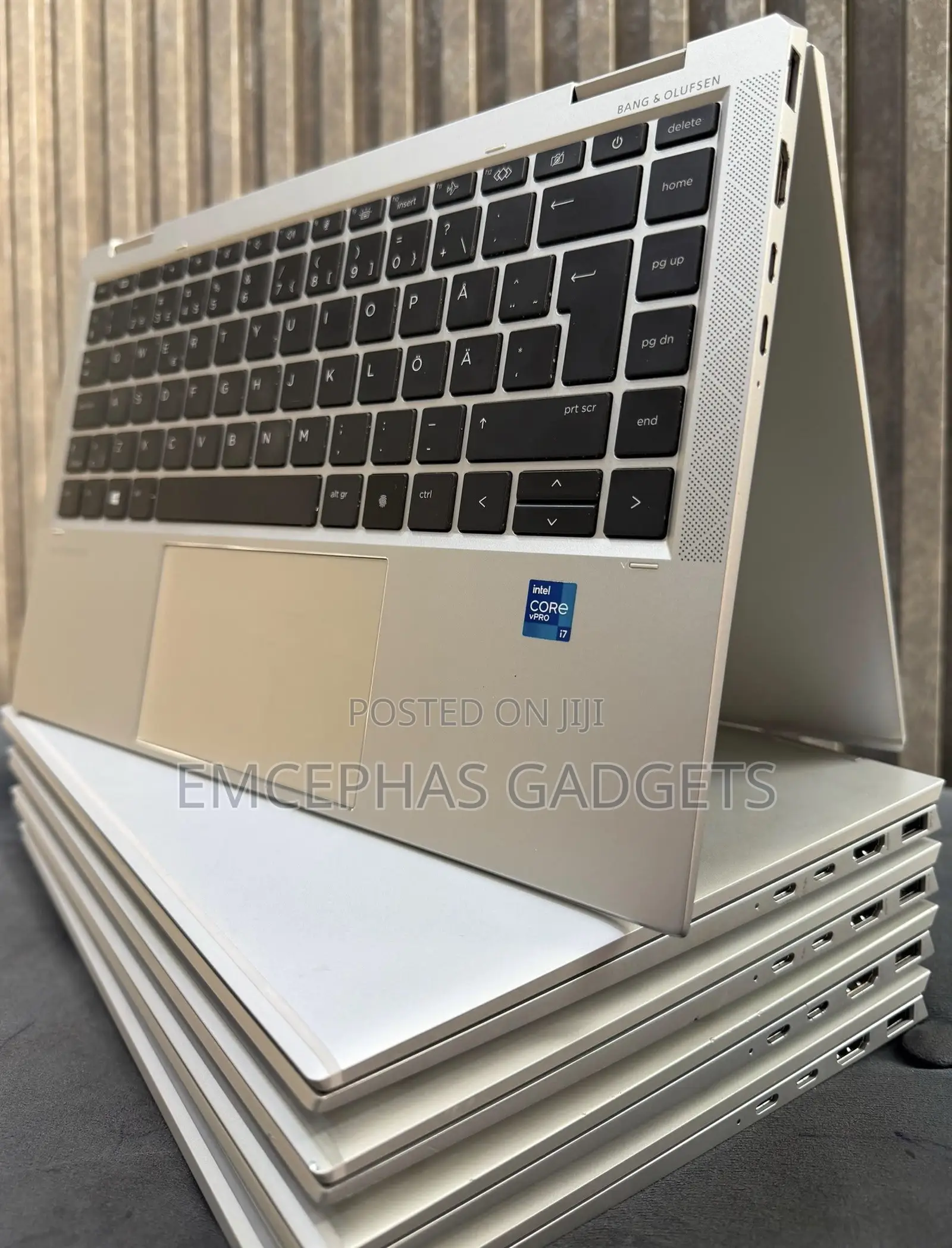 Laptop HP EliteBook 1040 G8 16GB Intel Core i7 SSD 512GB