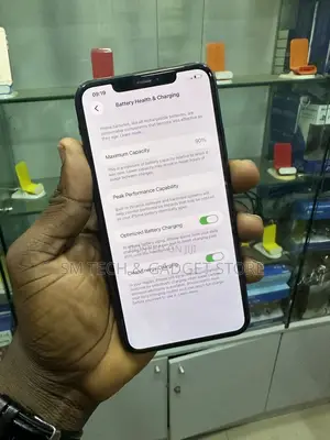 Apple iPhone 11 Pro Max 64 GB Black