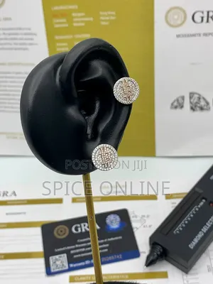 VVS Moissanite Diamond Bitcoin Earring