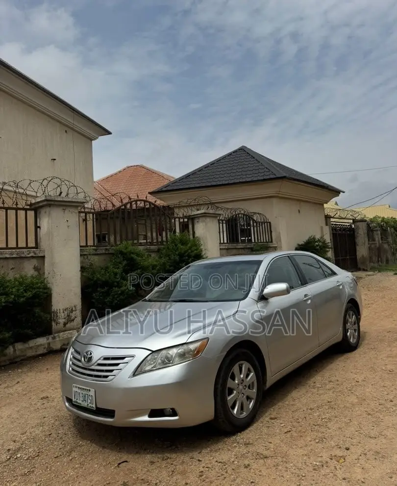 Toyota Camry 2008 Silver