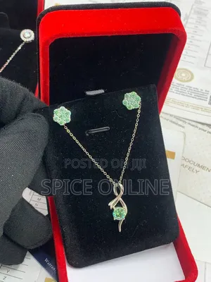 VVS Moissanite Diamond Female Necklace and Earring Set