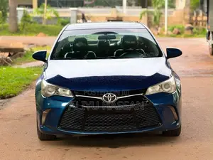 Toyota Camry 2016 Blue