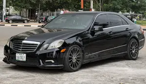 Mercedes-Benz E350 2011 Black
