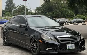 Mercedes-Benz E350 2011 Black