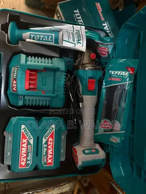 TOTAL TAGLI 42V Brushless Cordless Angle Grinder Kit