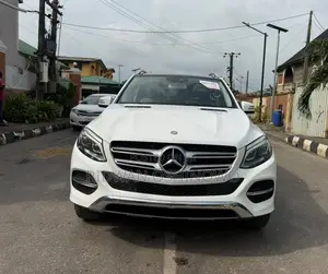 Mercedes-Benz GLE-Class GLE 350 2017 White