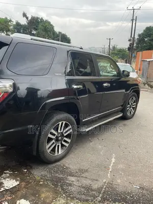 Toyota 4-Runner 2014 Black