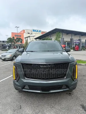 New Cadillac Escalade RWD 4dr Sport Platinum 2025 Gray