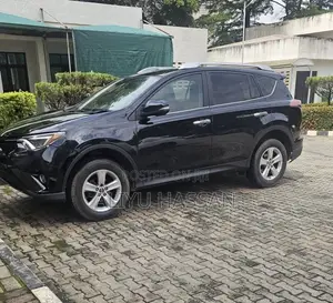 Toyota RAV4 2017 Black