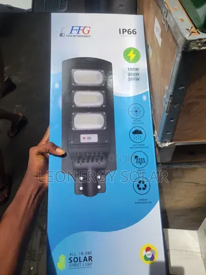 FFG Solar Street Light 3-Eye 200w