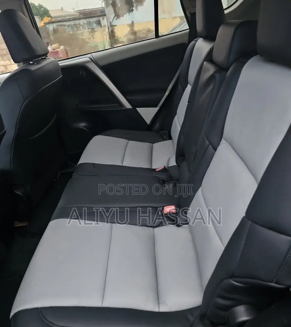 Toyota RAV4 2017 Black
