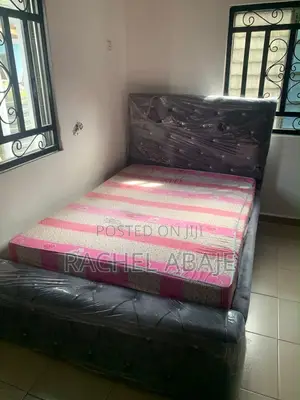 Bedframe and Foam