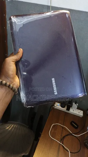 Laptop Samsung SF310 8GB Intel Core i5 SSD 128GB