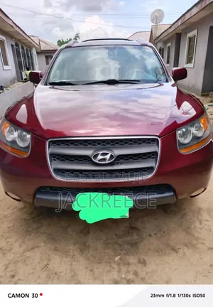Hyundai Santa Fe 2008 Red