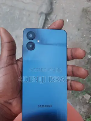 Samsung Galaxy A06 128 GB Blue