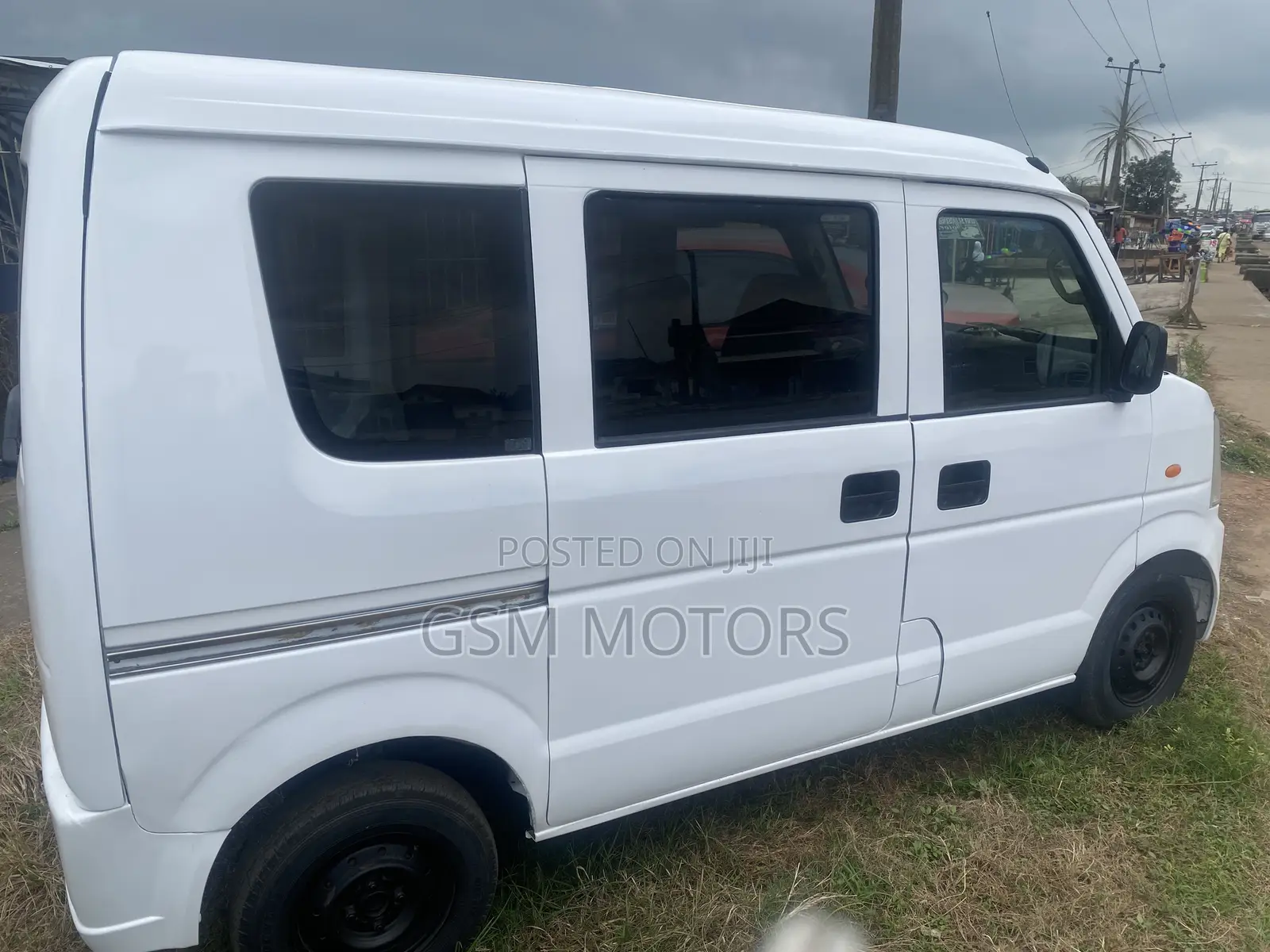 Suzuki Every Wagon 2005 White