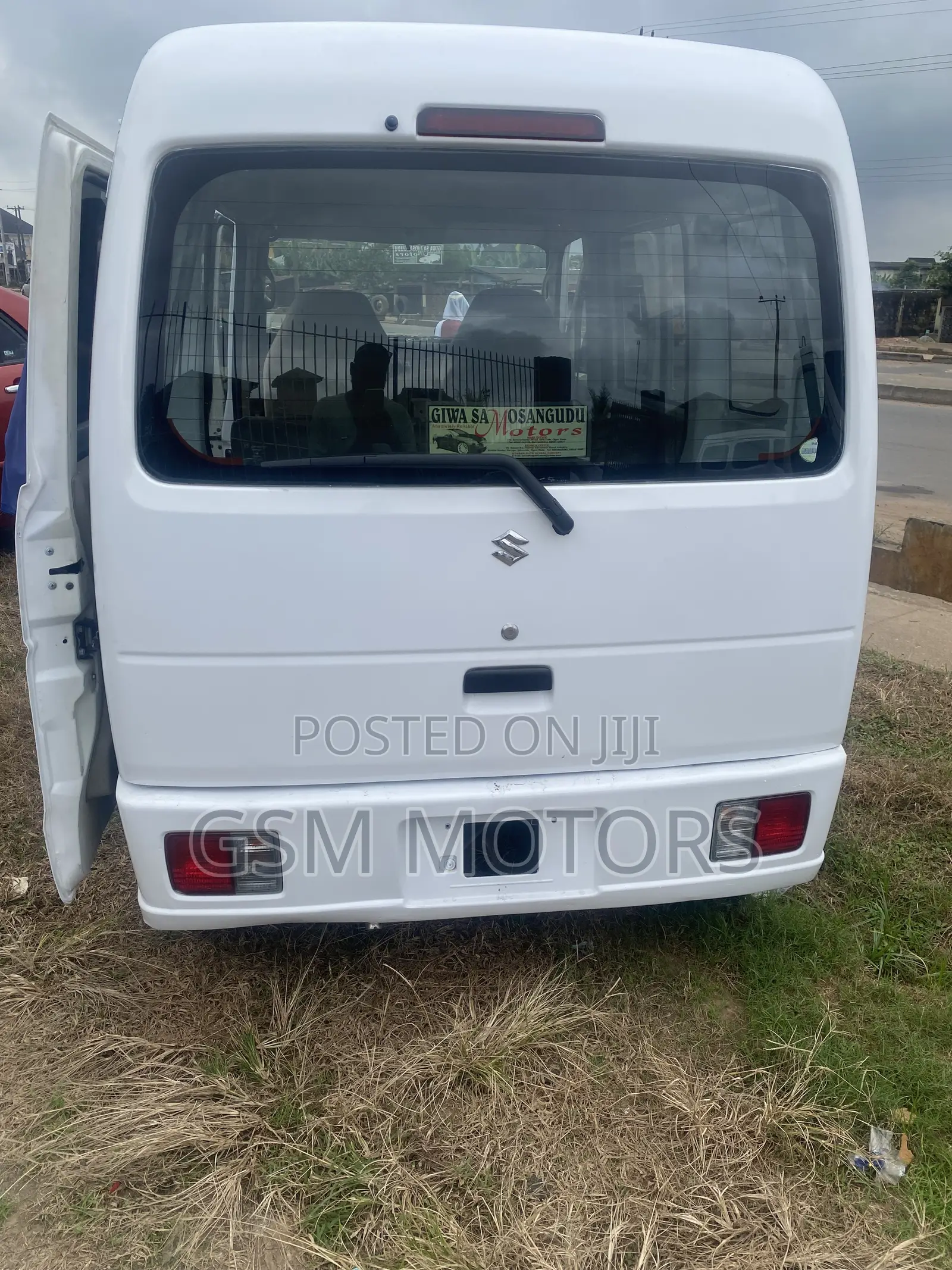 Suzuki Every Wagon 2005 White